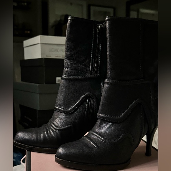 VTG Juicy Couture Mid Calf Leather Harness Boots GALLEY BLACK GLAZED GRAINY GOAT - Picture 5 of 13